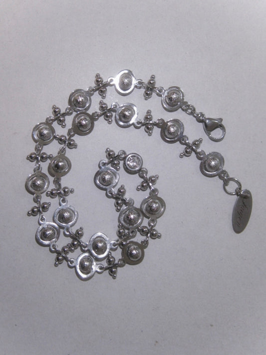 Venus Choker